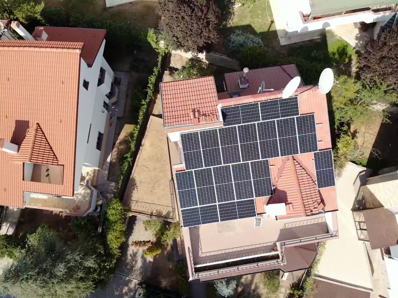 Ankara Ümitköy 10 kW On-Grid Hibrit Lityum Bataryalı GES Projesi