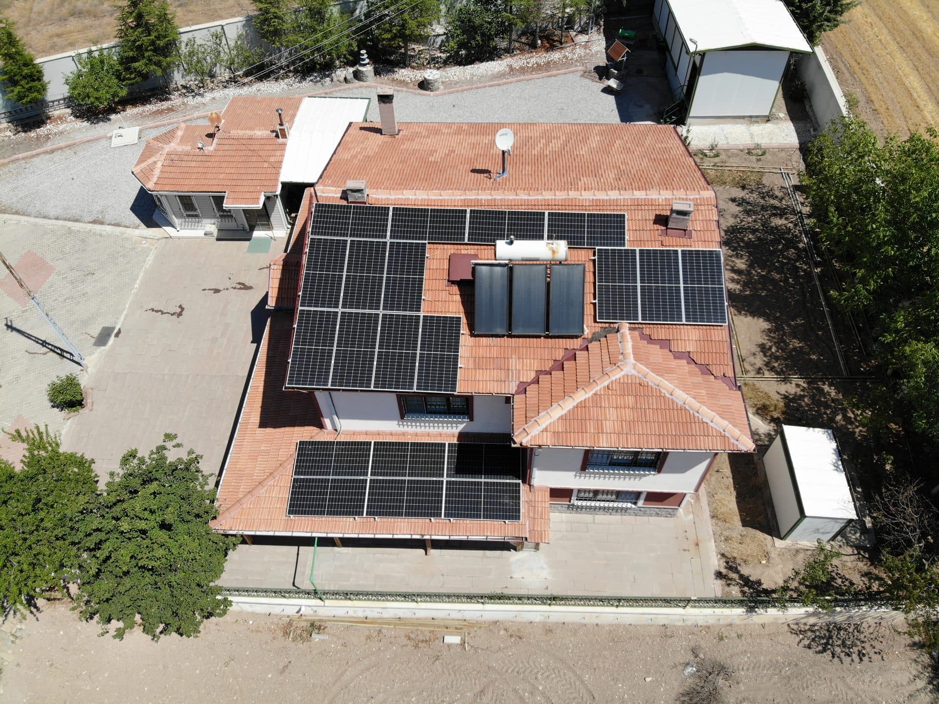 Ankara Kalecik 10 kW On-Grid Lityum Bataryalı GES Projesi